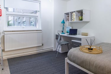1 bed studio, Bassett Green Road, Swaythling, Southampton, SO163QB - Image 6